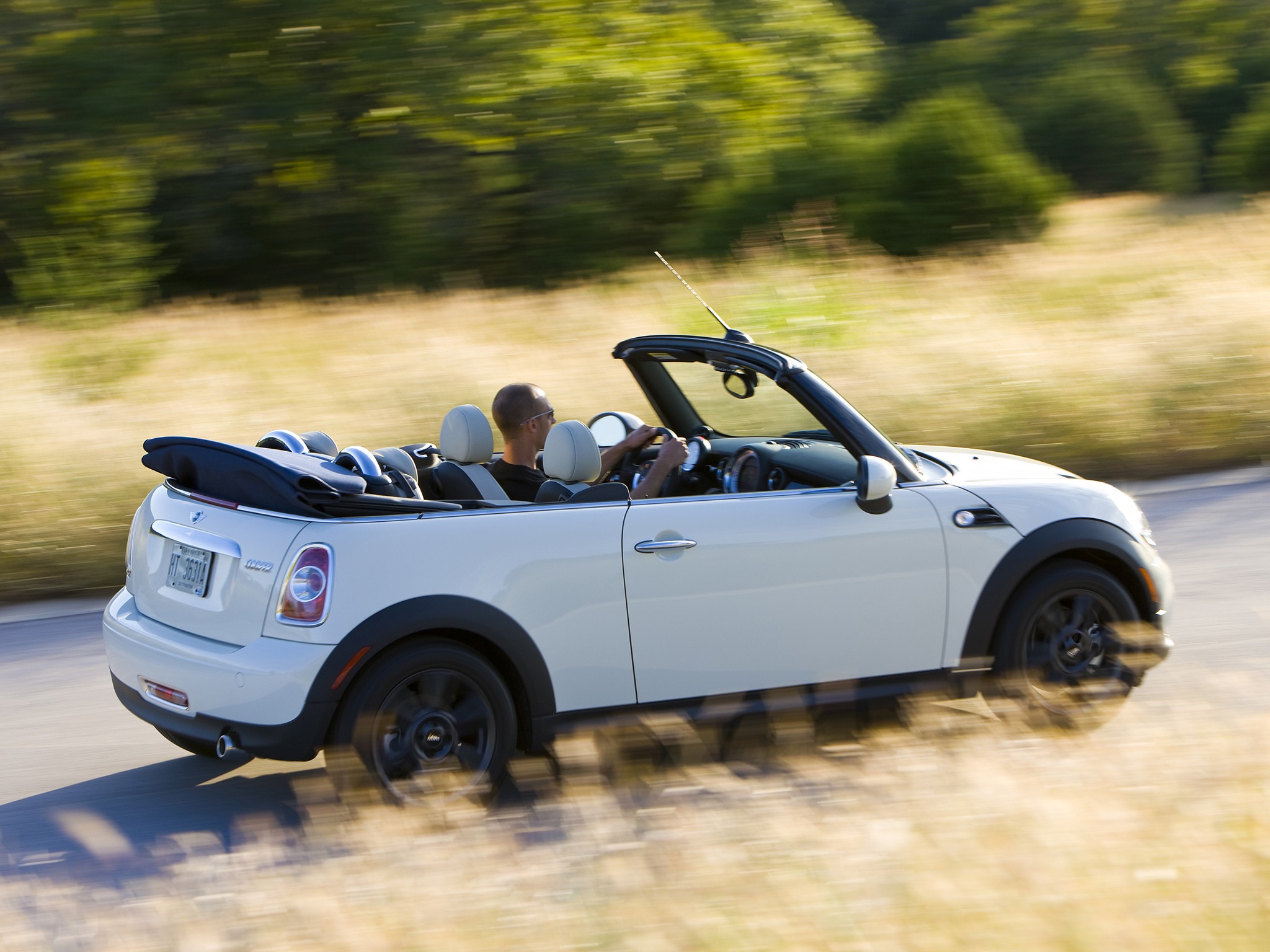 Mini Convertible photo 52