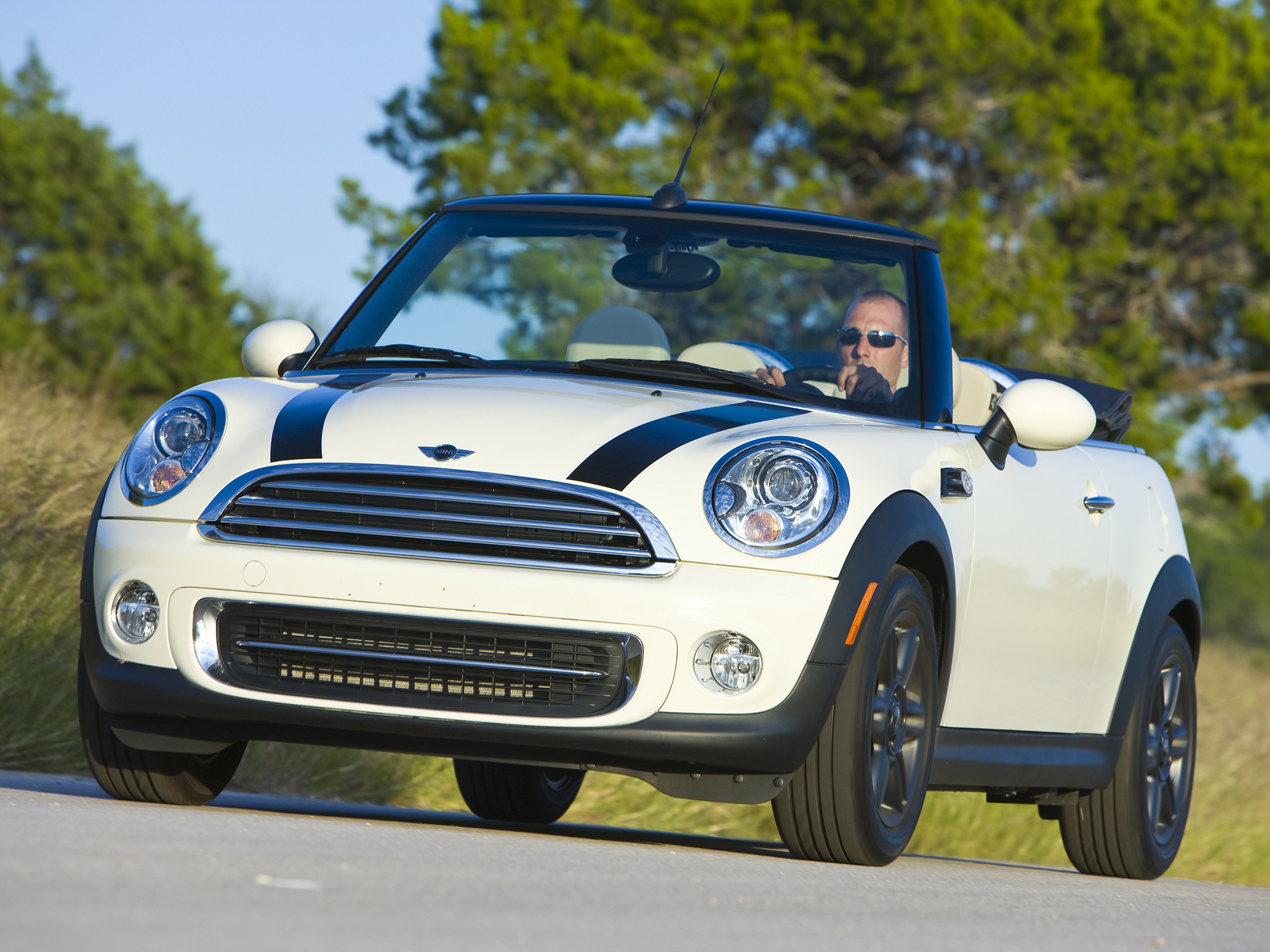 Mini Convertible photo 53