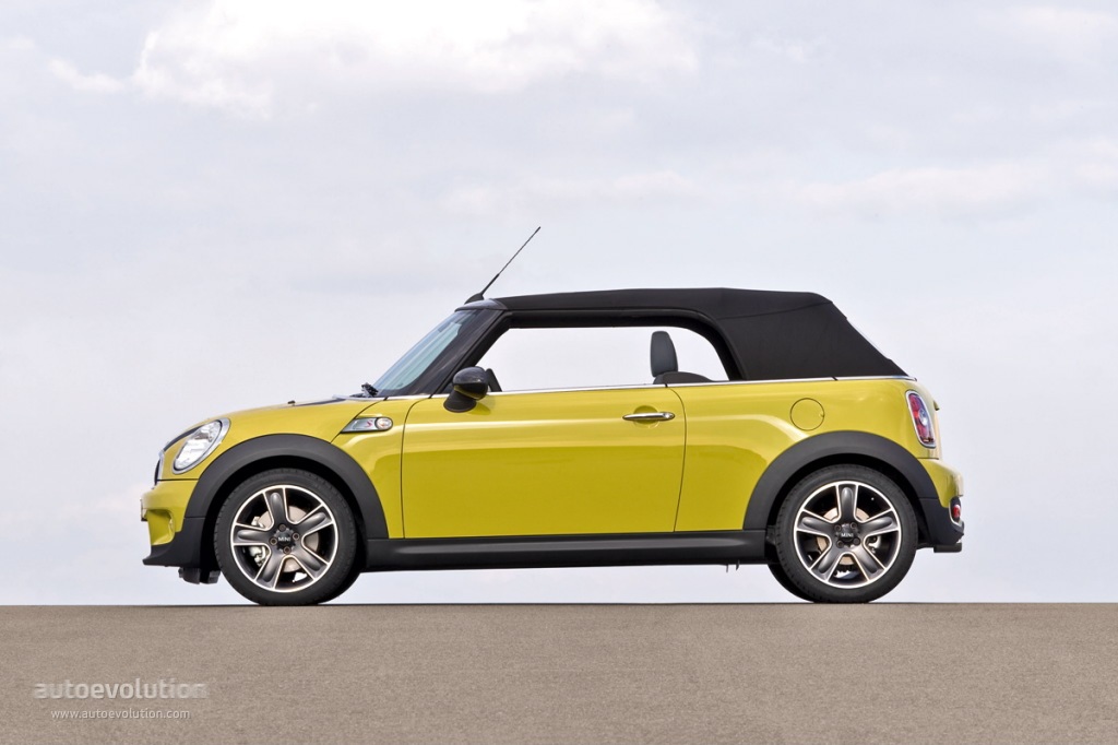 Mini Convertible photo 5
