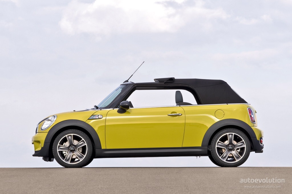 Mini Convertible photo 6