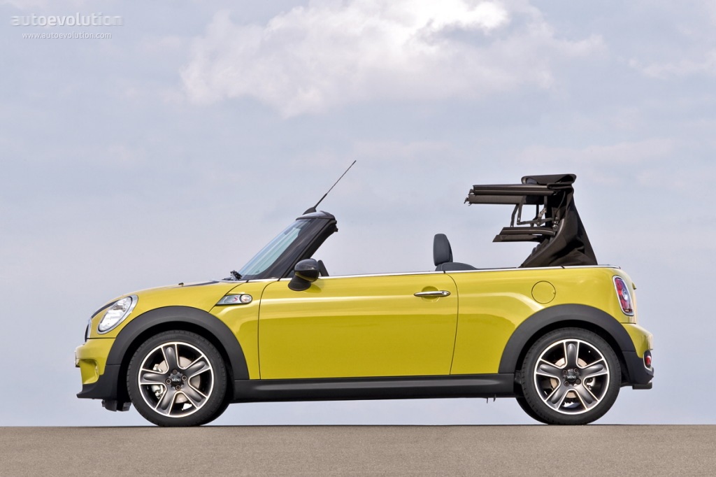 Mini Convertible photo 8