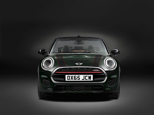 Mini Convertible photo 24
