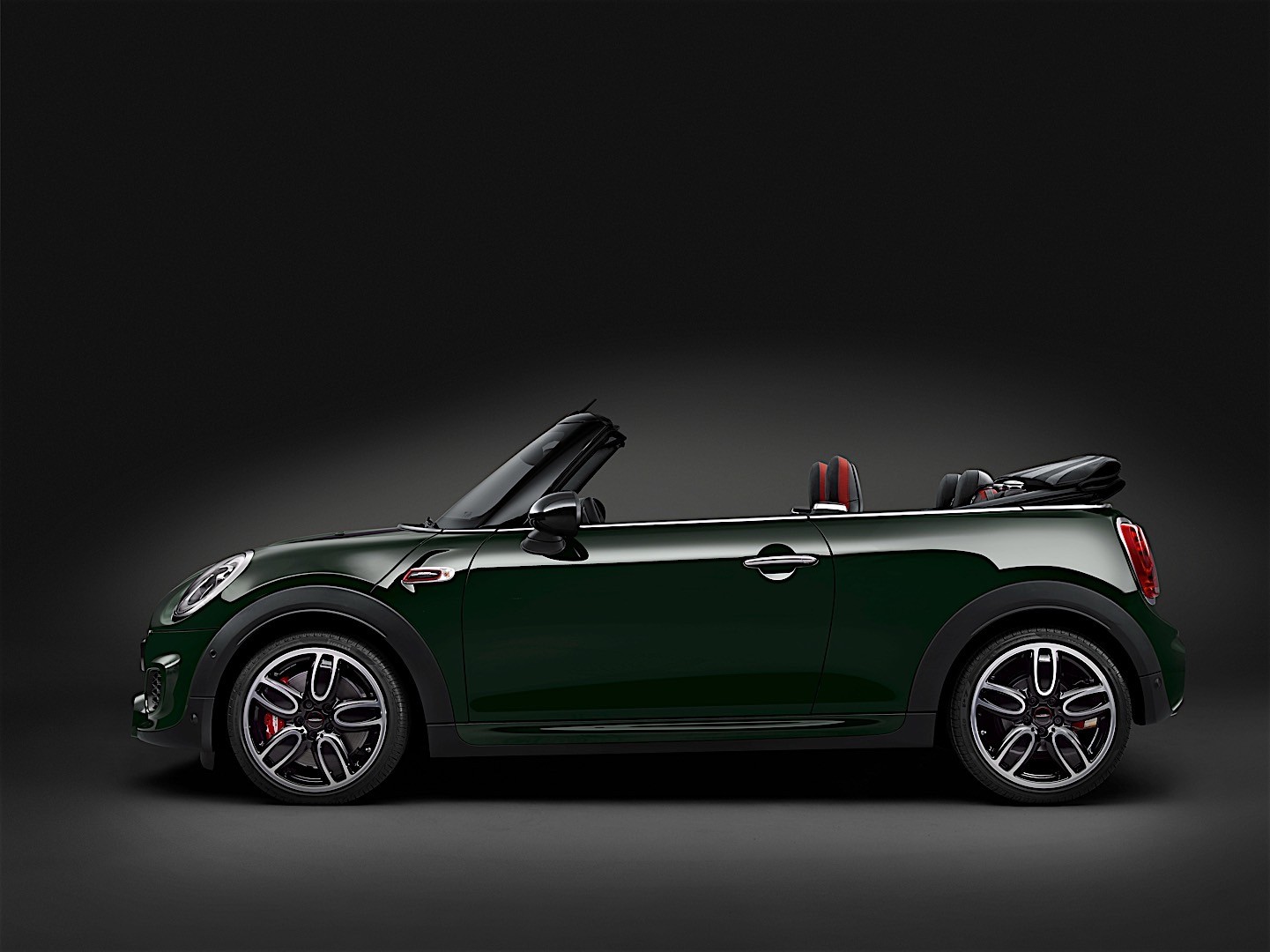 Mini Convertible photo 36