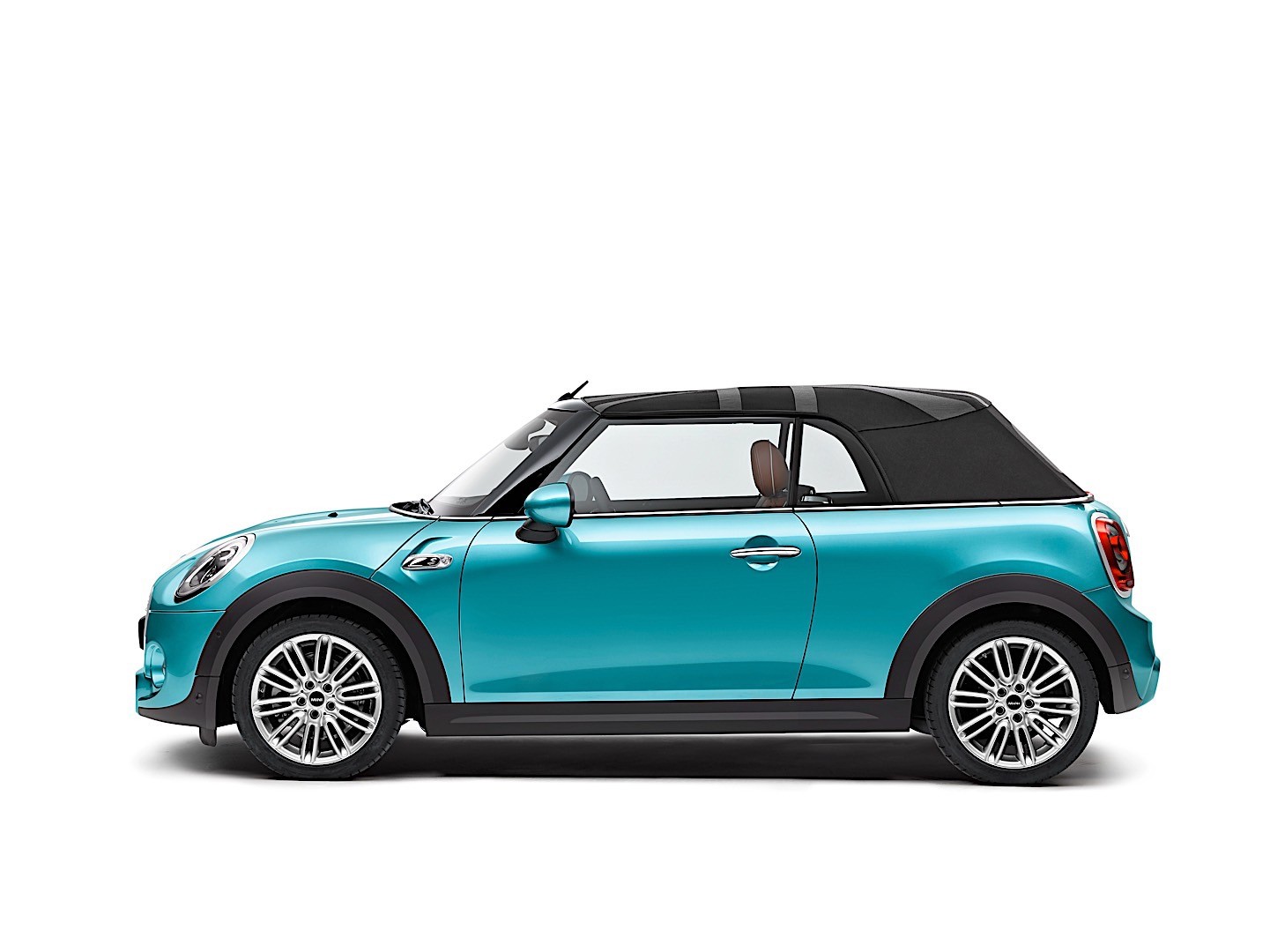 Mini Convertible photo 42