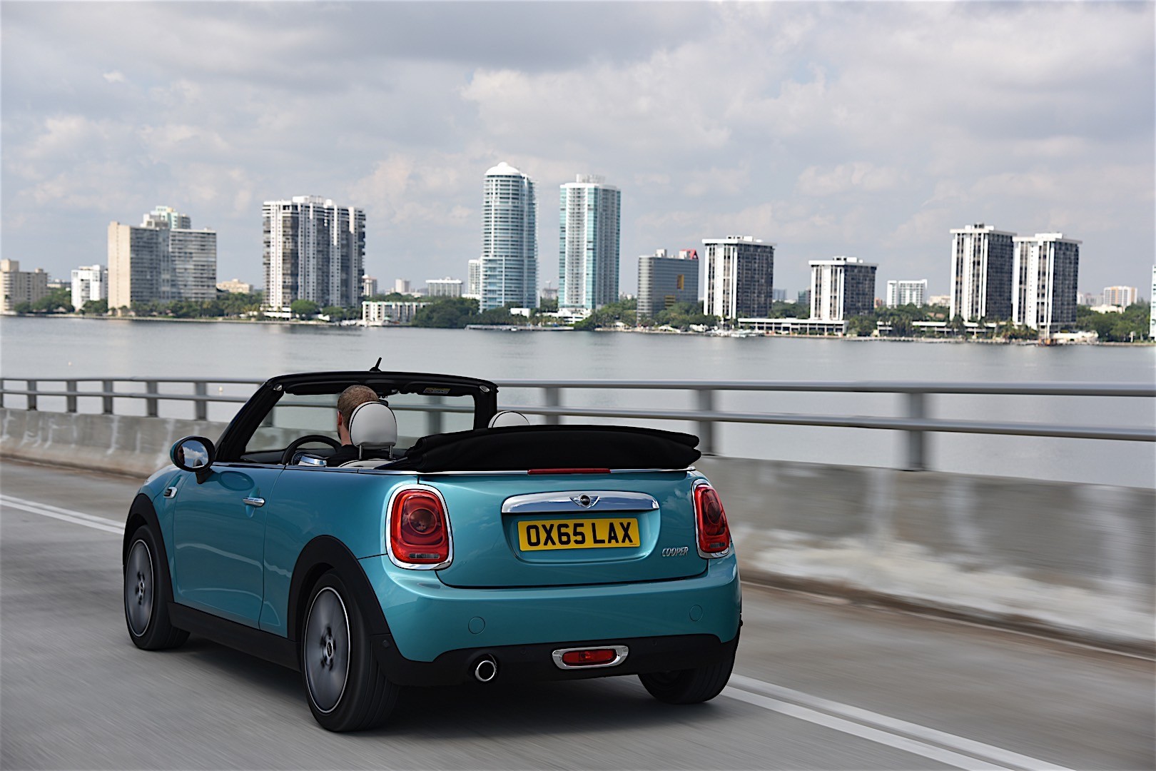Mini Convertible photo 62