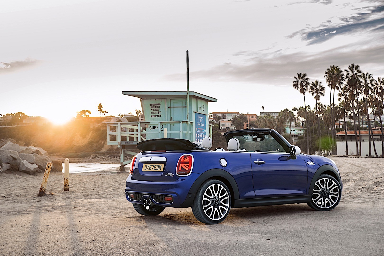 Mini Convertible photo 21