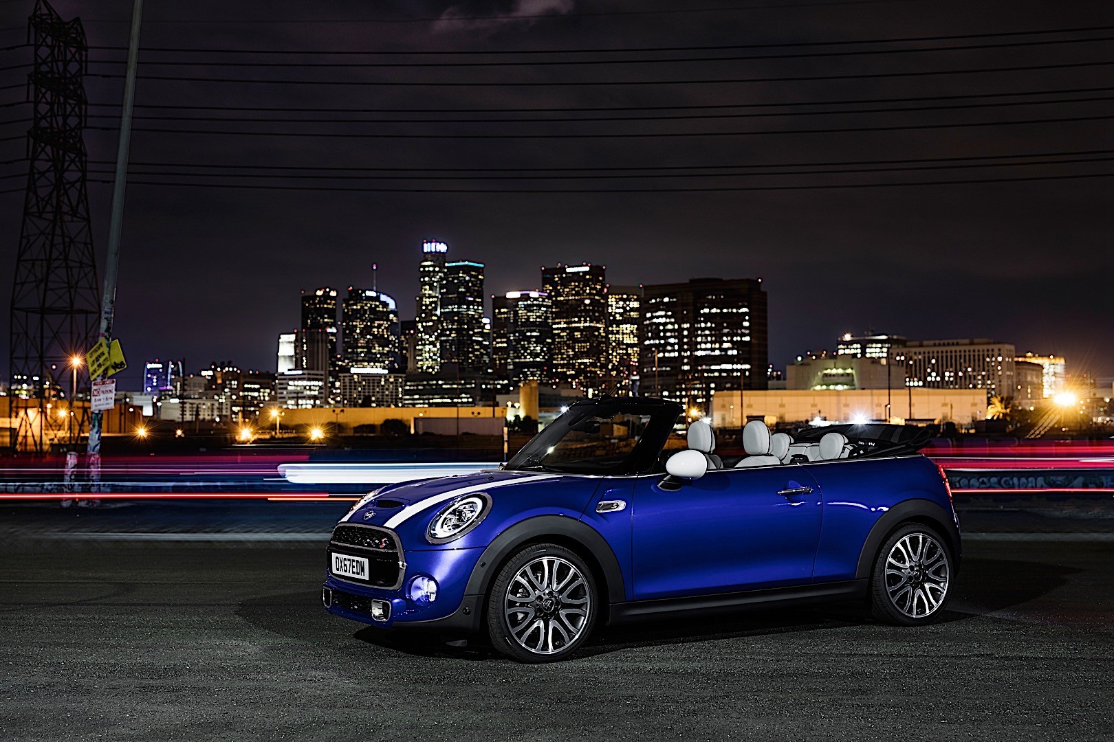 Mini Convertible photo 33