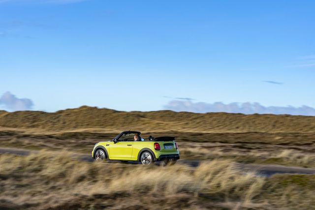 Mini Convertible photo 80