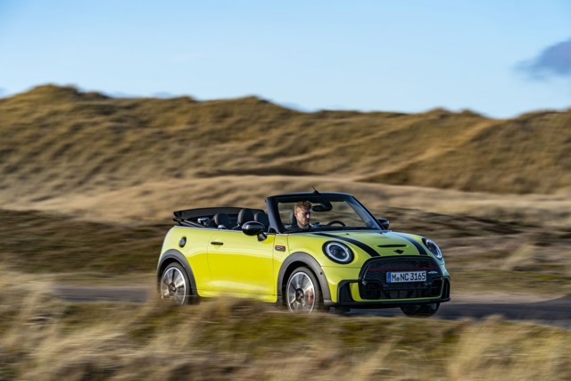 Mini Convertible photo 83