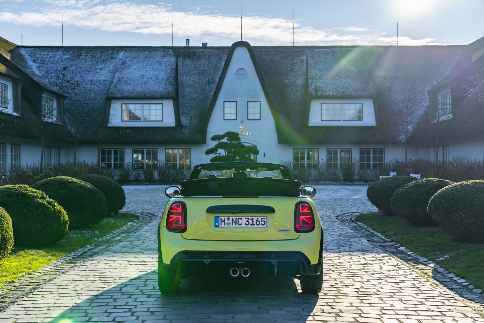 Mini Convertible photo 97