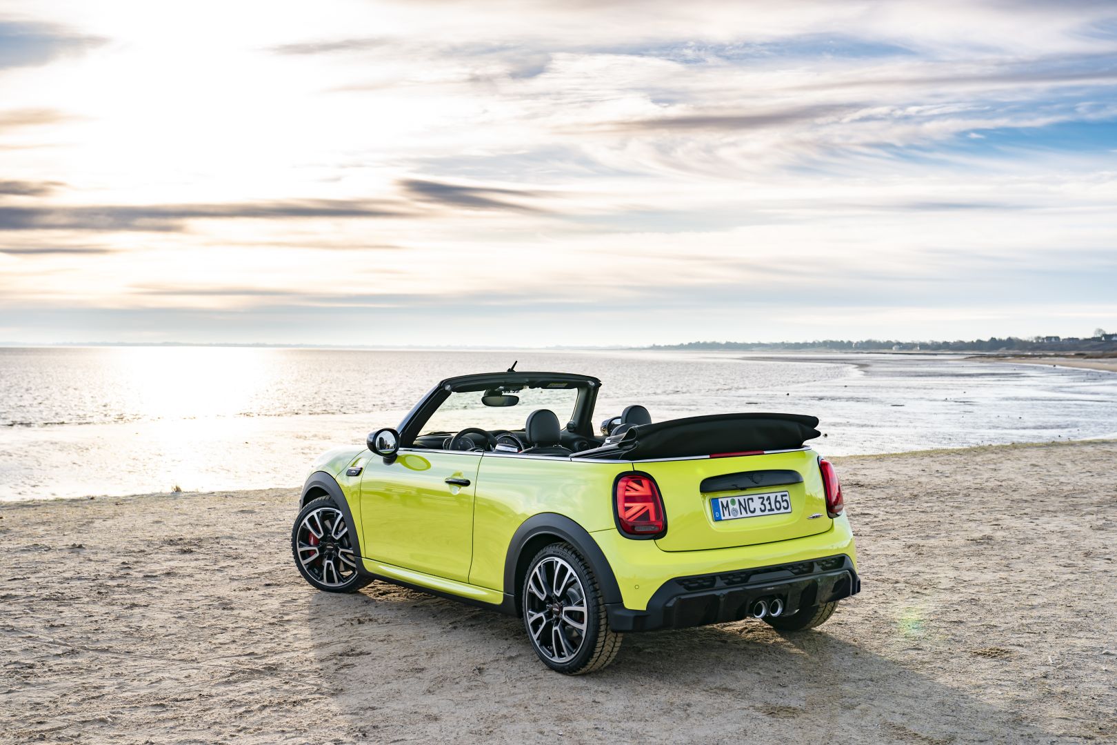 Mini Convertible photo 106
