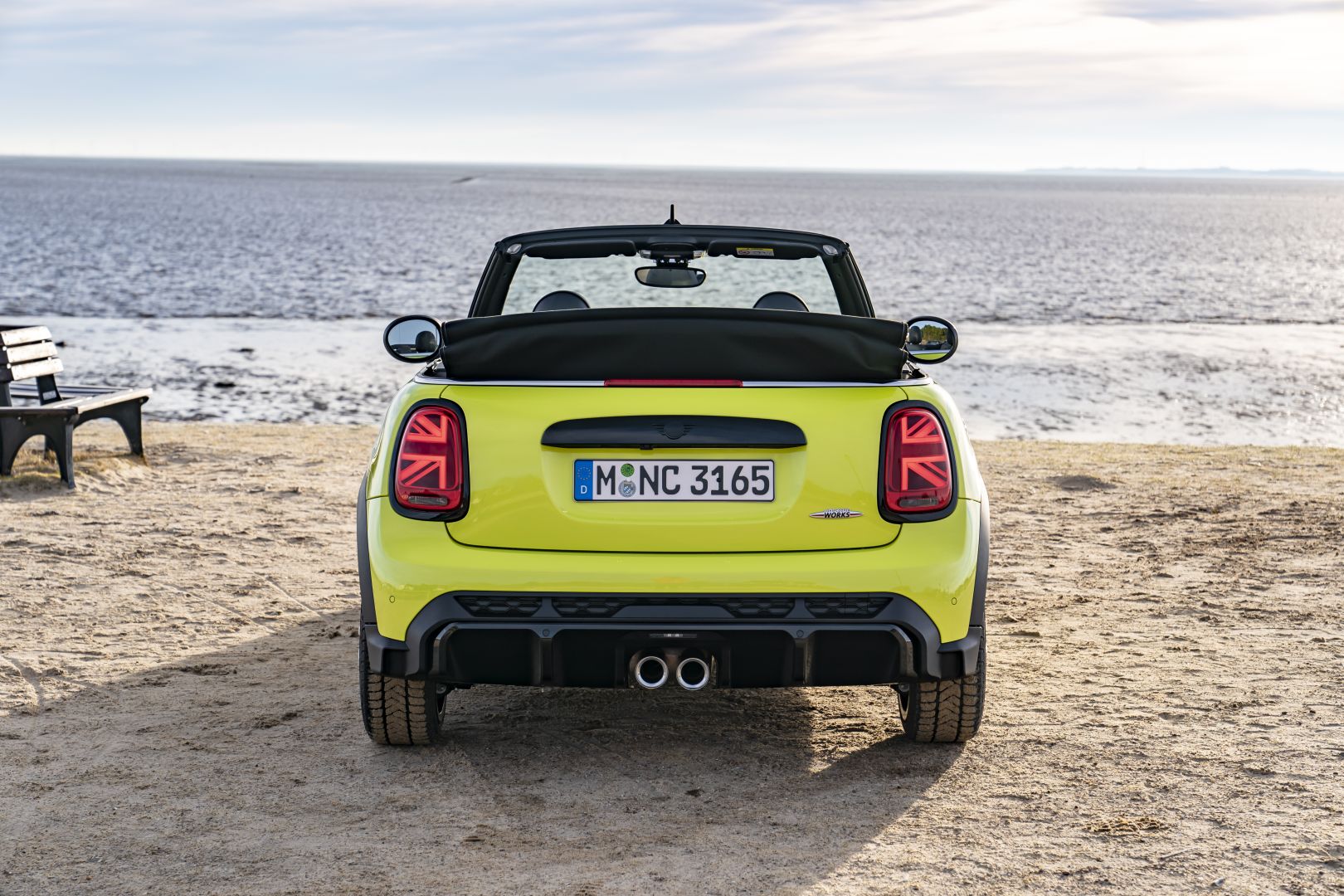 Mini Convertible photo 108