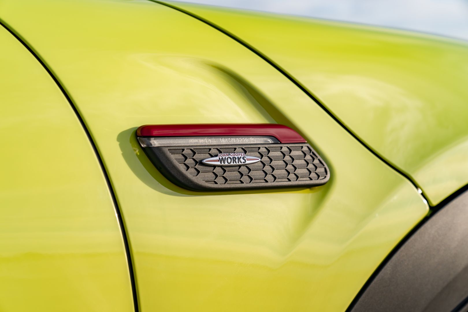 Mini Convertible photo 109