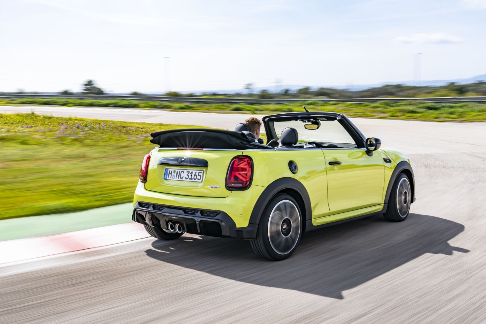 Mini Convertible photo 118