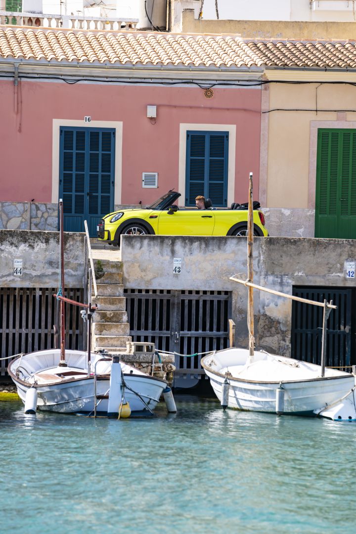 Mini Convertible photo 149