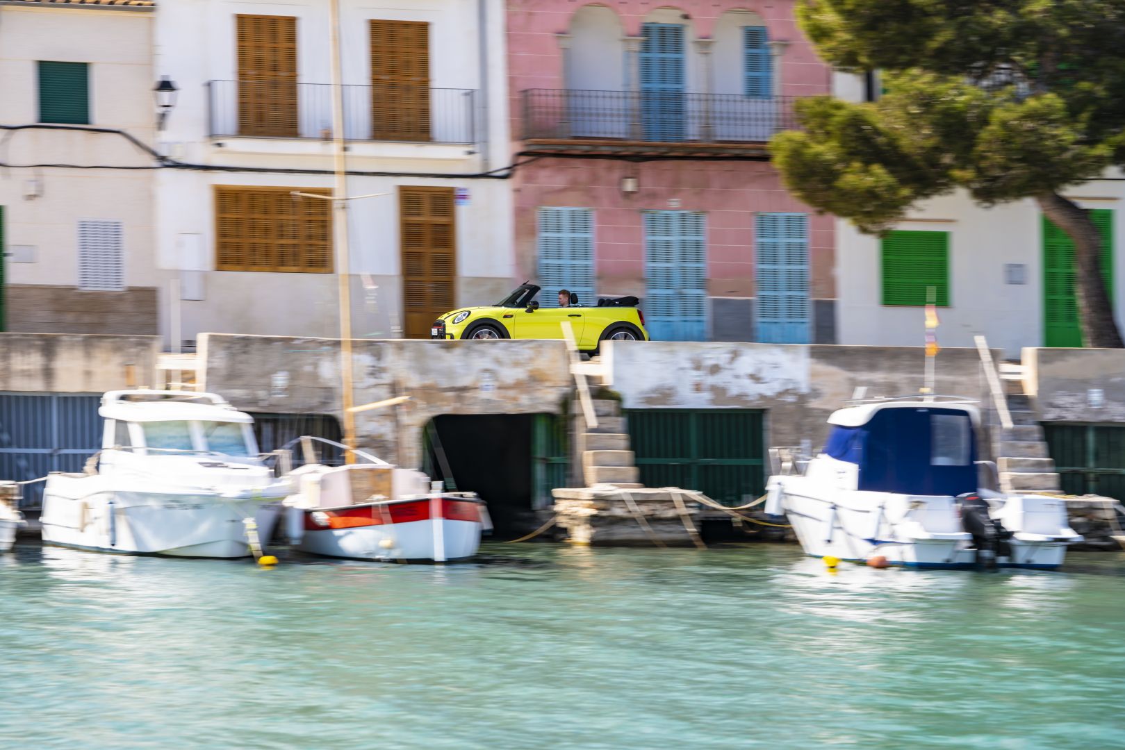 Mini Convertible photo 151