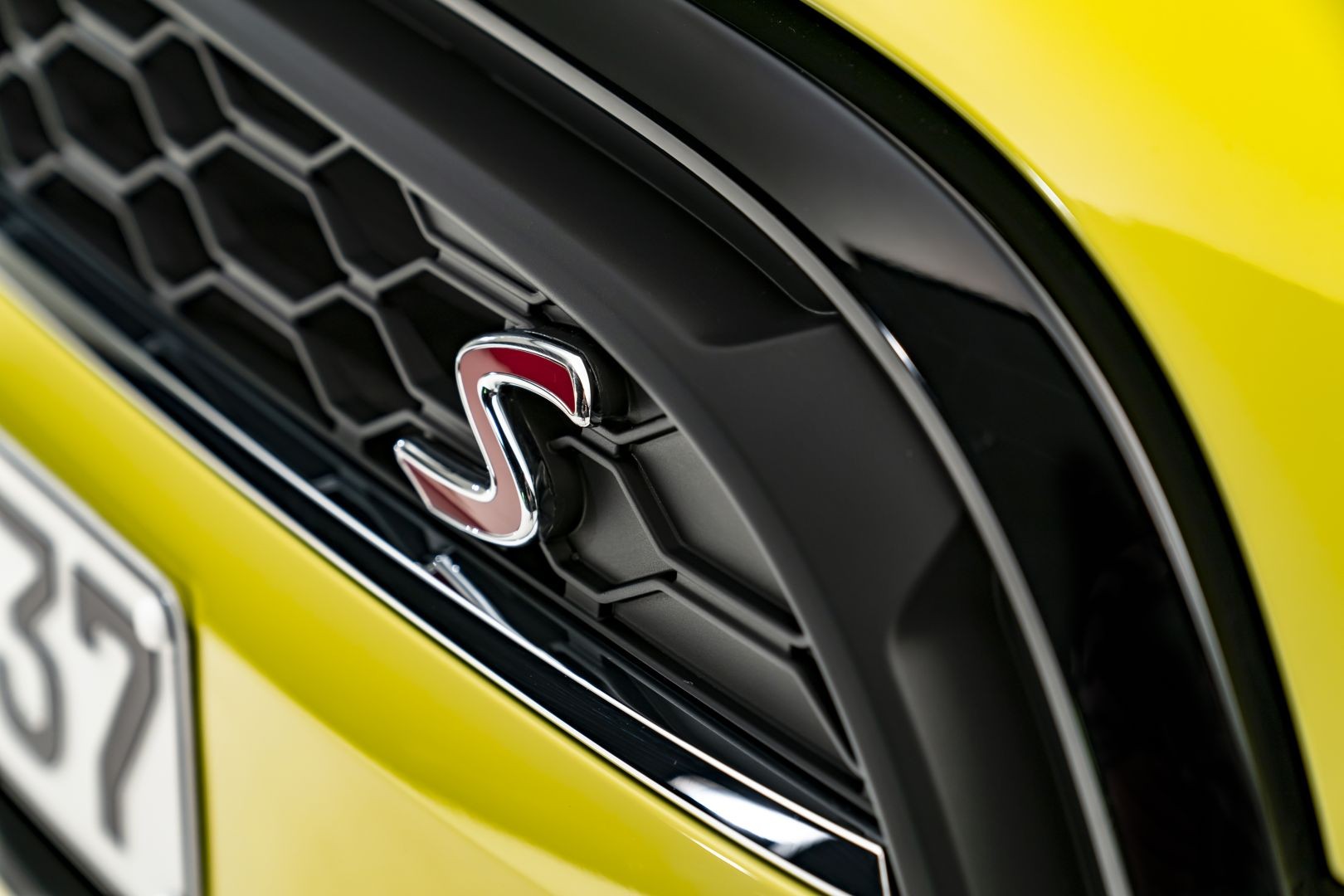 Mini Convertible photo 35