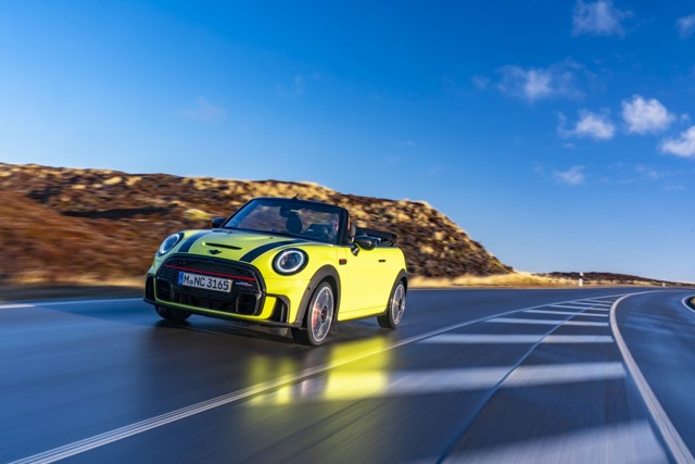 Mini Convertible photo 61