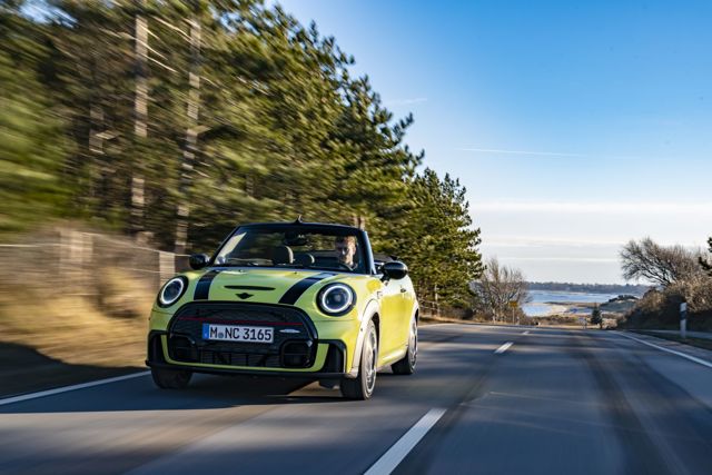 Mini Convertible photo 62