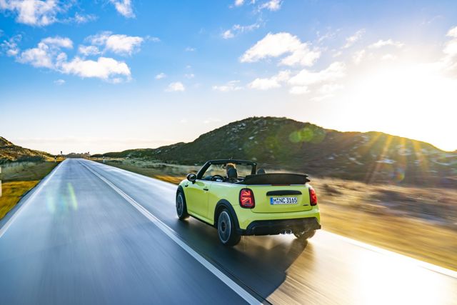 Mini Convertible photo 69