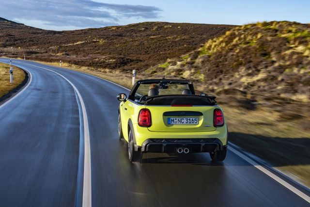 Mini Convertible photo 74