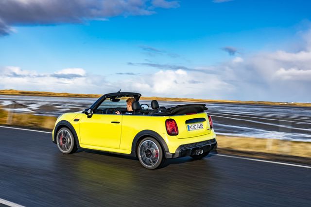 Mini Convertible photo 75