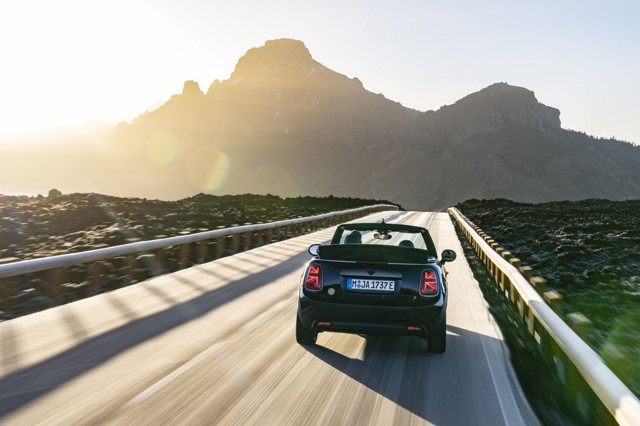 Mini Convertible photo 75