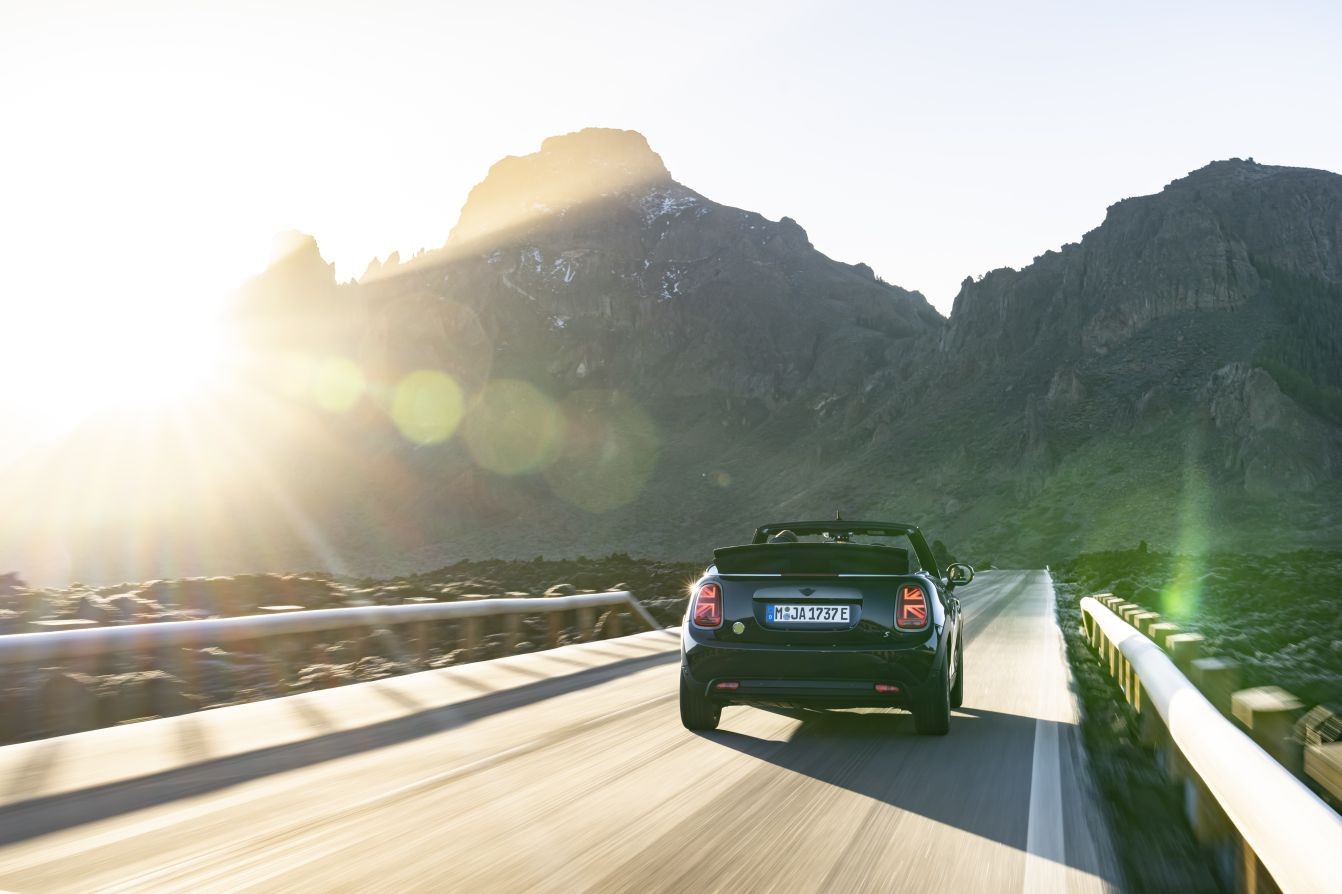 Mini Convertible photo 77