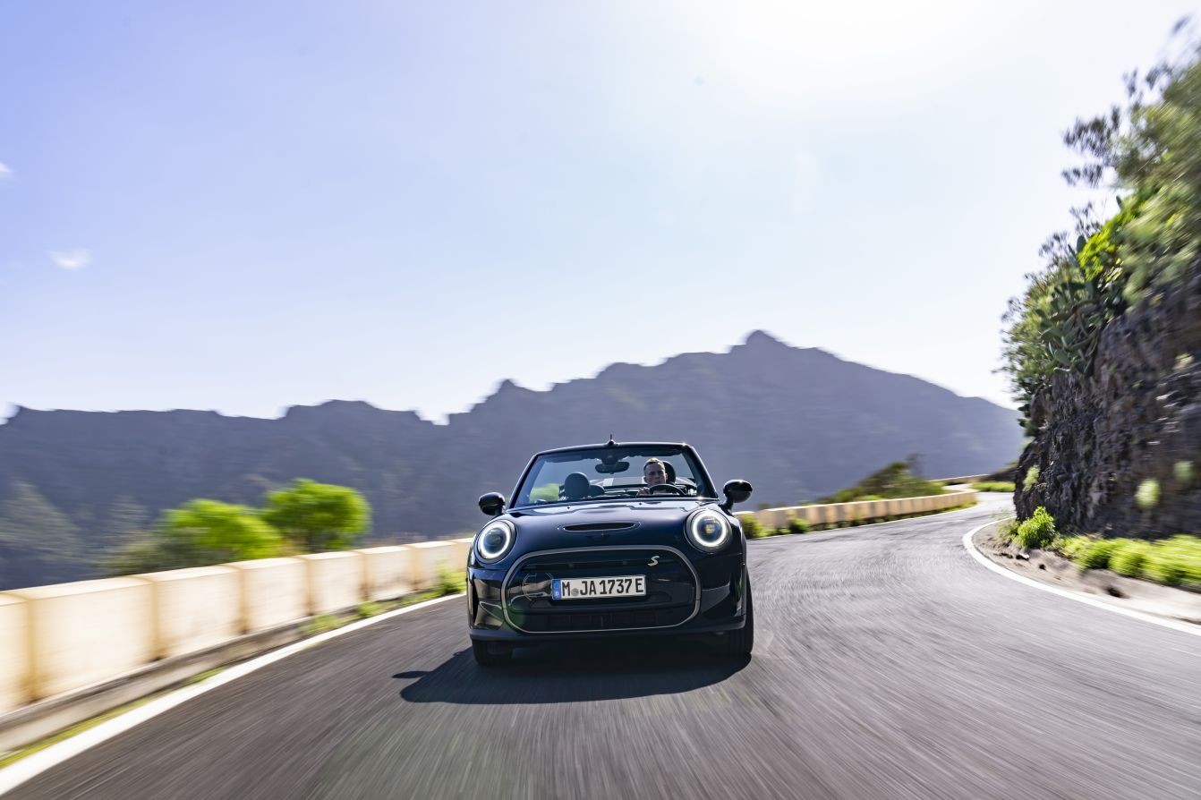 Mini Convertible photo 79