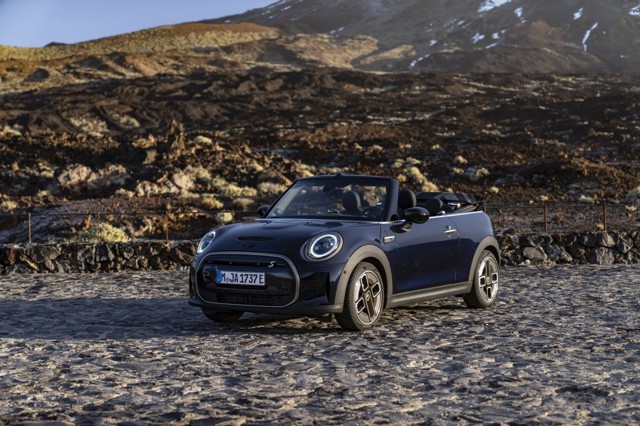 Mini Convertible photo 132