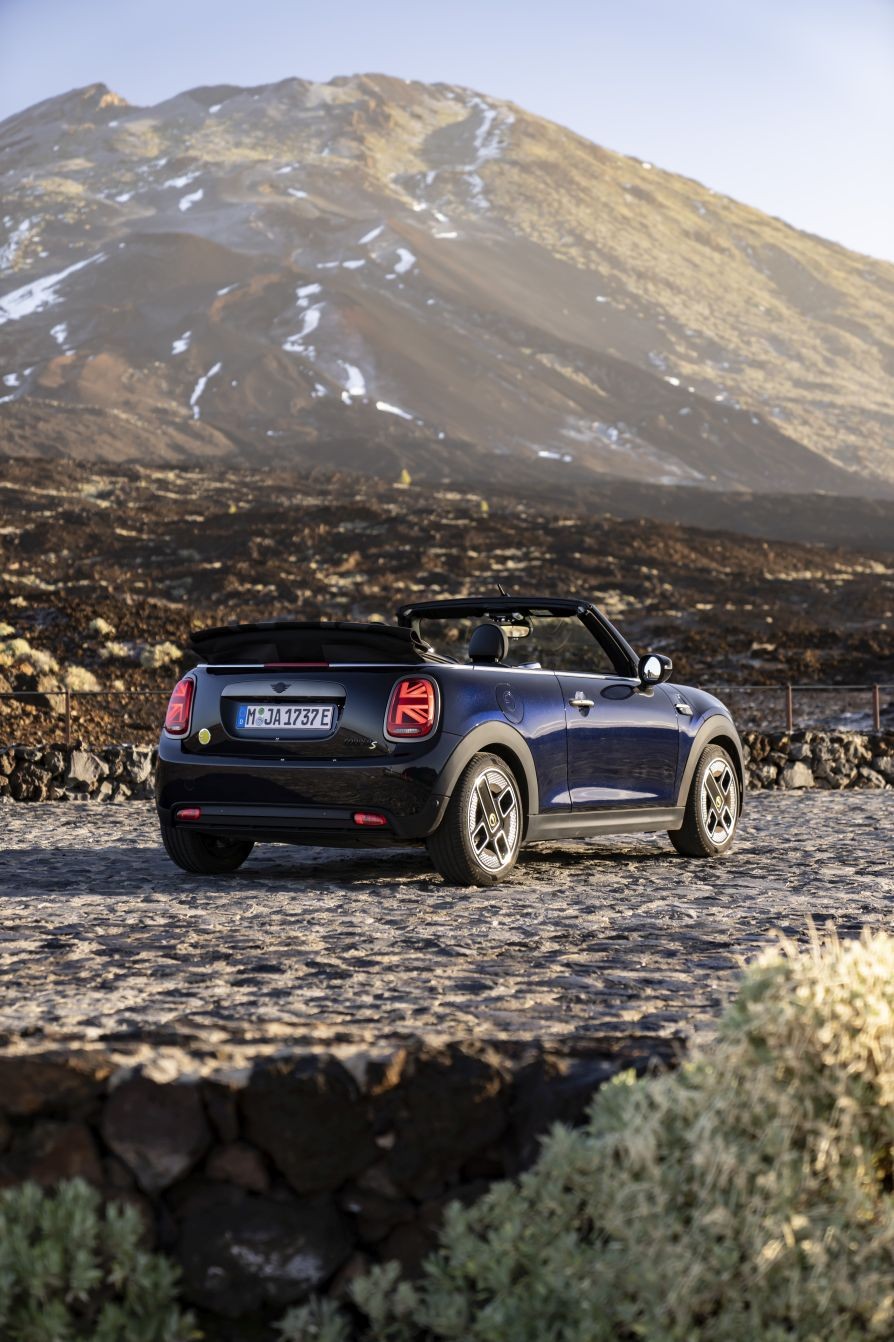 Mini Convertible photo 144