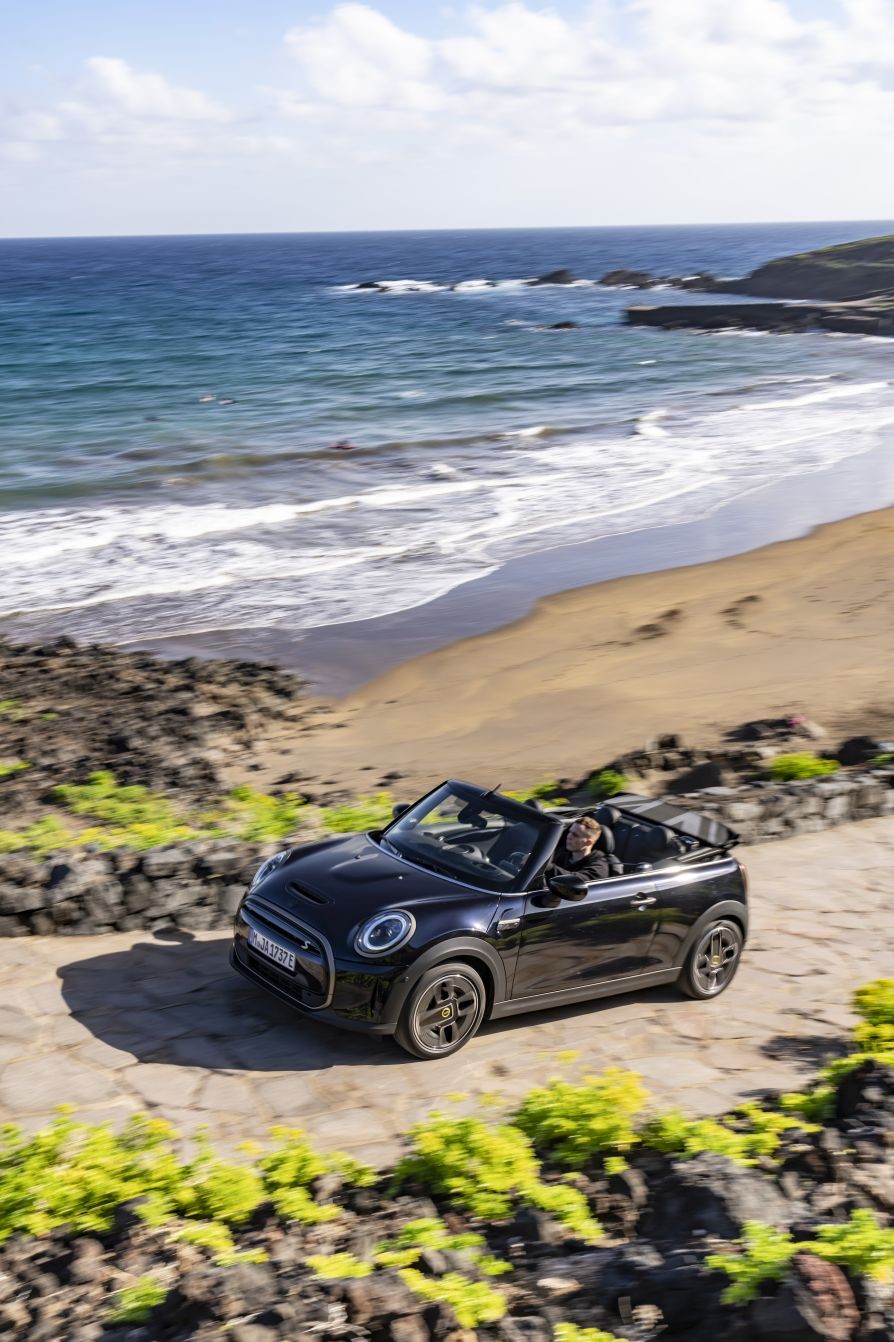 Mini Convertible photo 164