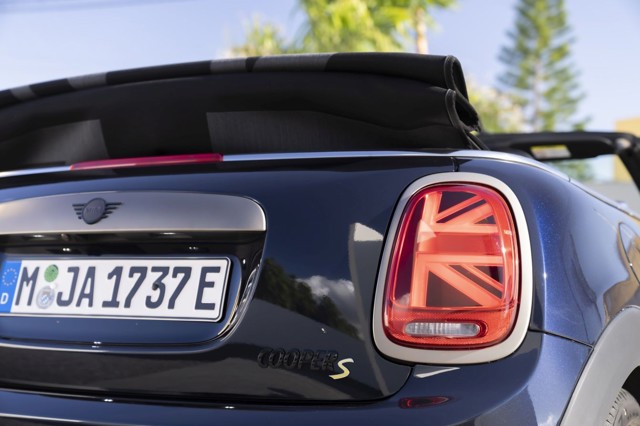 Mini Convertible photo 177