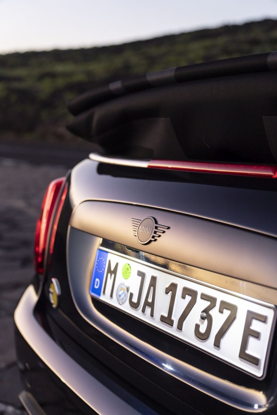 Mini Convertible photo 182