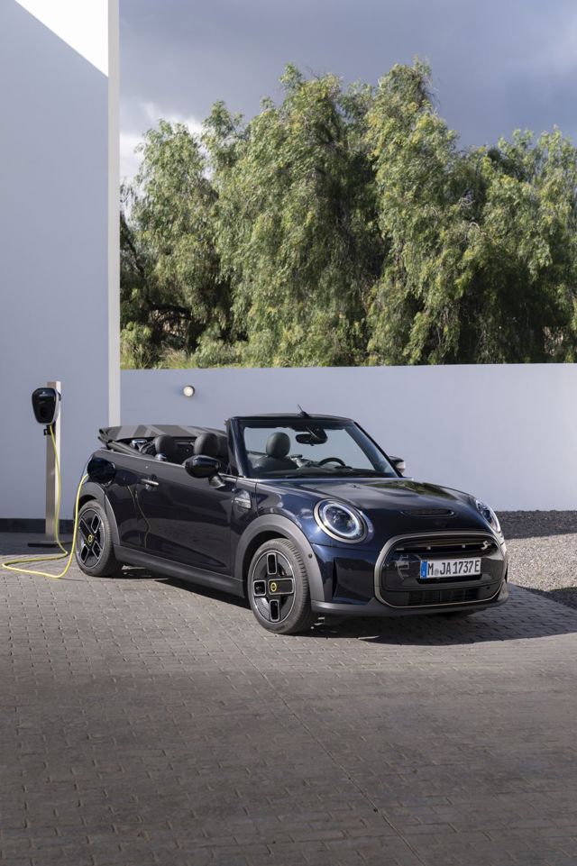 Mini Convertible photo 201