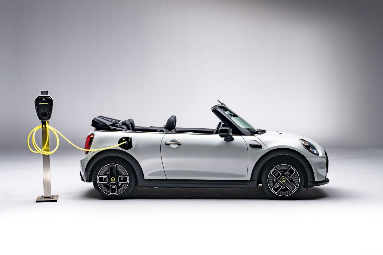 Mini Convertible photo 44