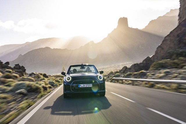 Mini Convertible photo 53