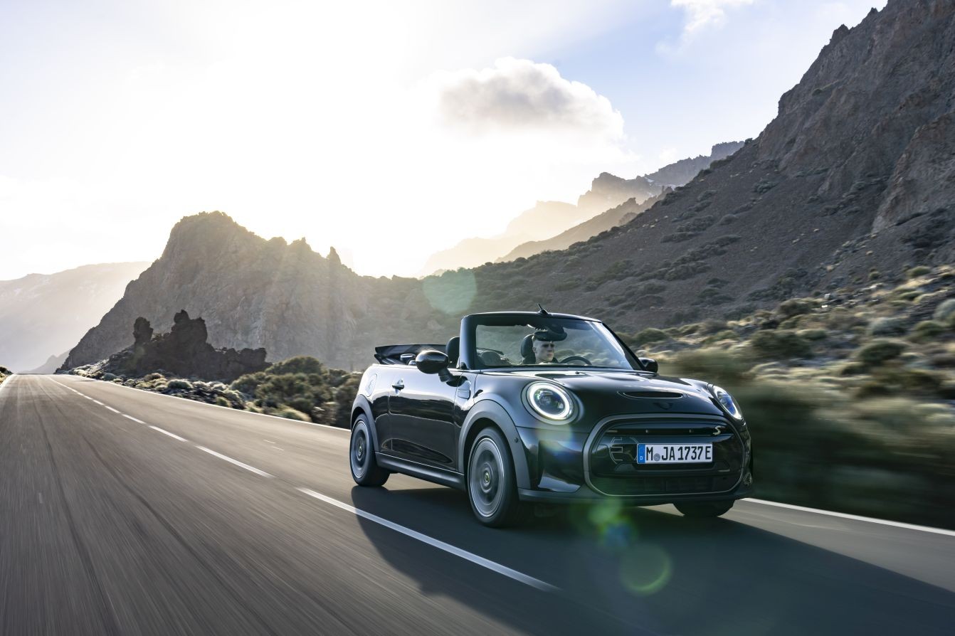 Mini Convertible photo 56
