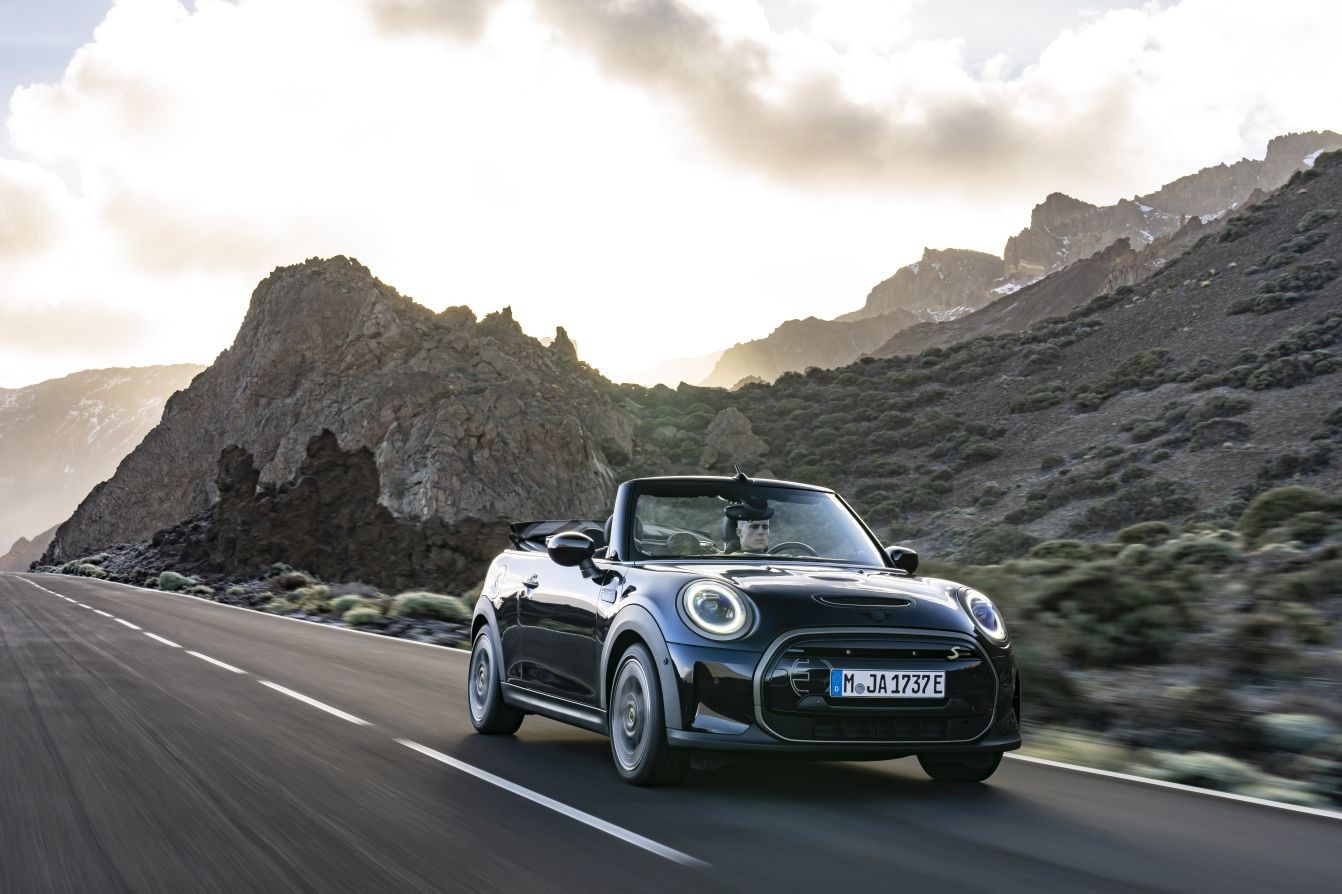 Mini Convertible photo 60