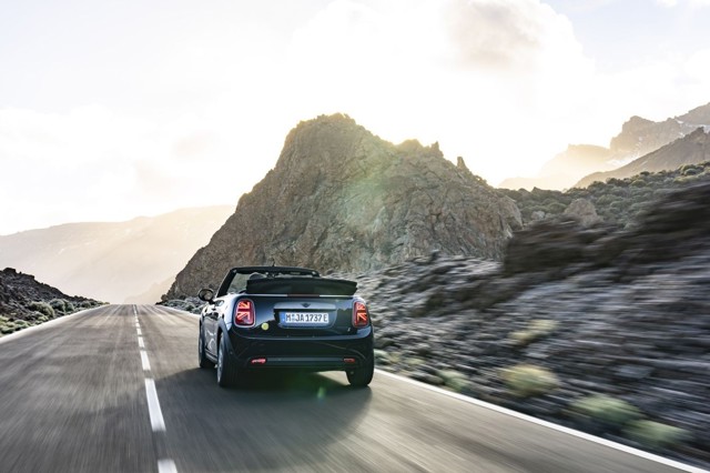 Mini Convertible photo 67
