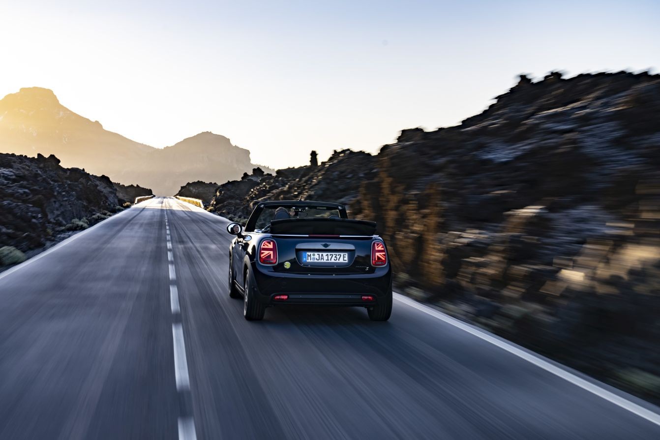 Mini Convertible photo 71