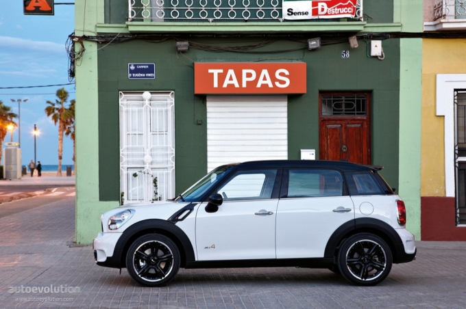 Mini Countryman photo 32