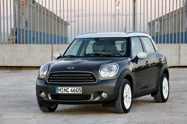 Mini Countryman photo 10
