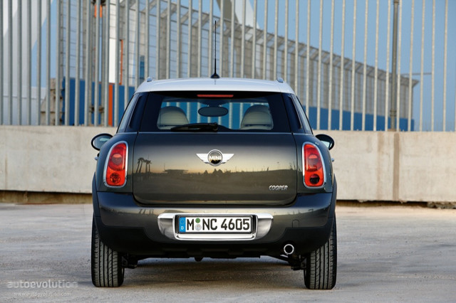Mini Countryman photo 8