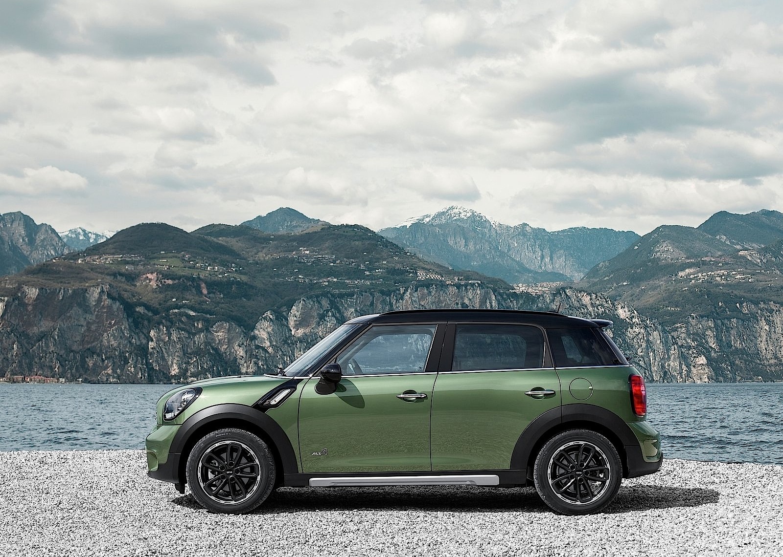Mini Countryman photo 18