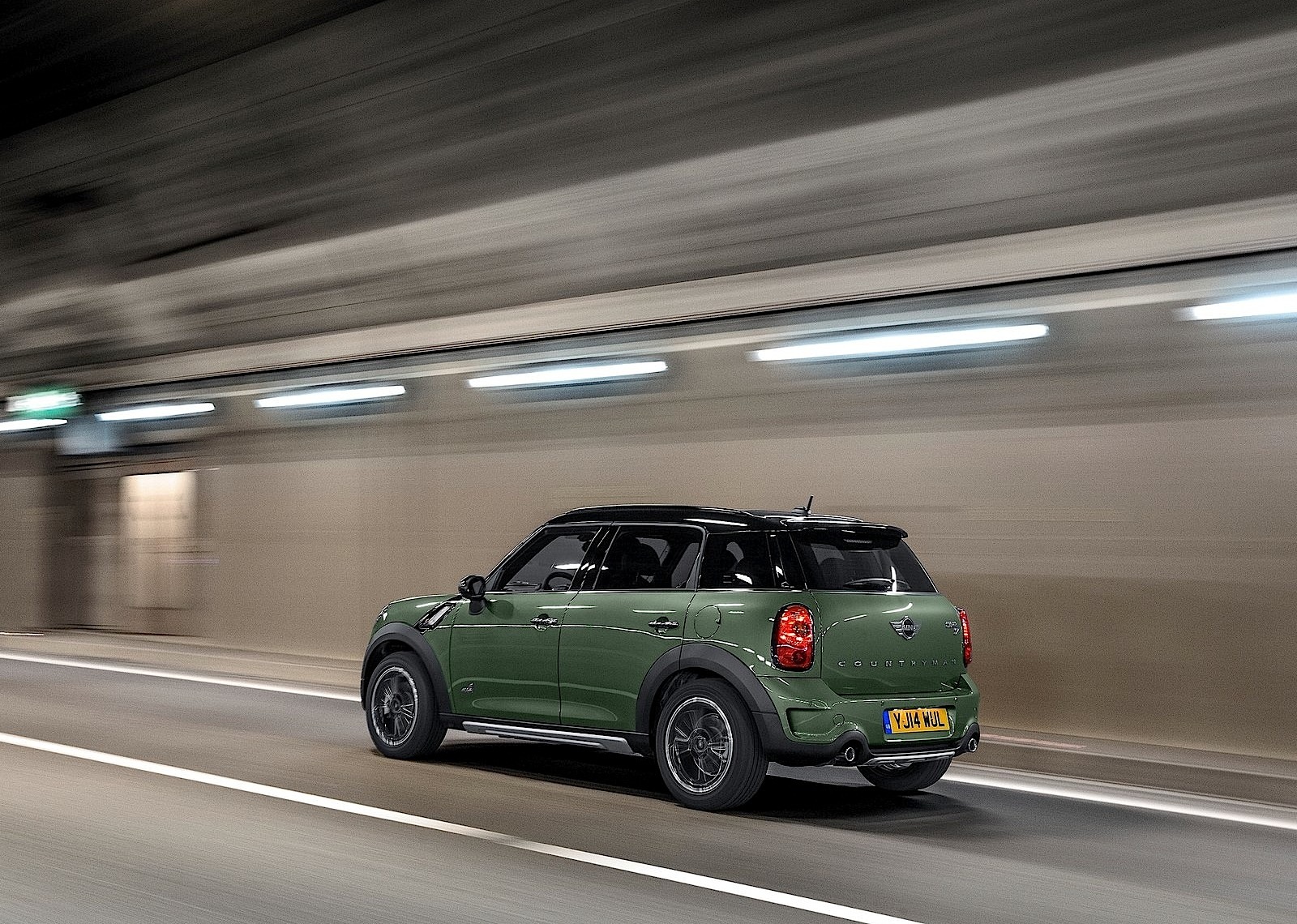 Mini Countryman photo 23