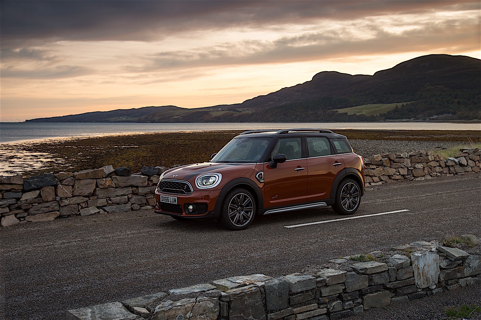 Mini Countryman photo 9