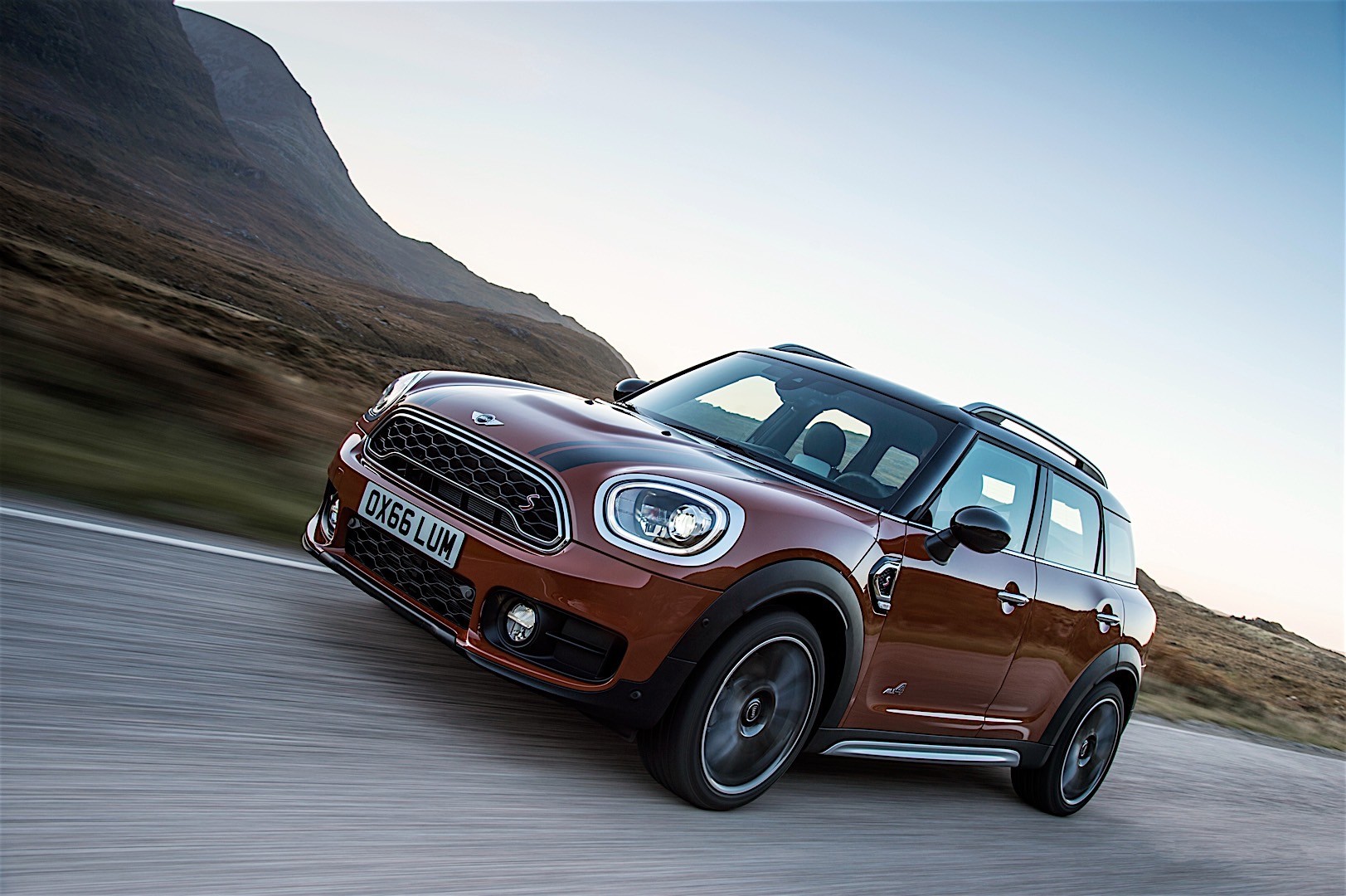 Mini Countryman photo 10