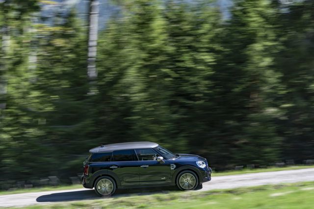 Mini Countryman photo 17