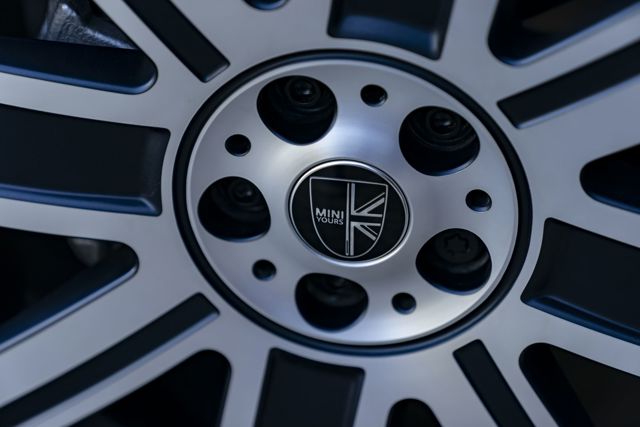 Mini Countryman photo 31